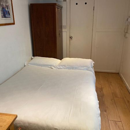 برايتون Motel Schmotel المظهر الخارجي الصورة