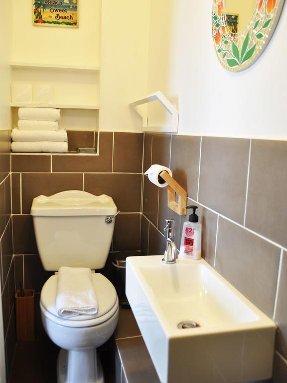 برايتون Motel Schmotel الغرفة الصورة