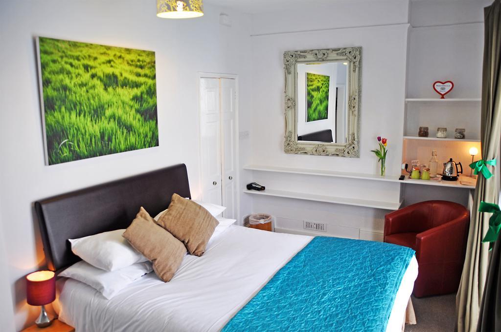 برايتون Motel Schmotel الغرفة الصورة
